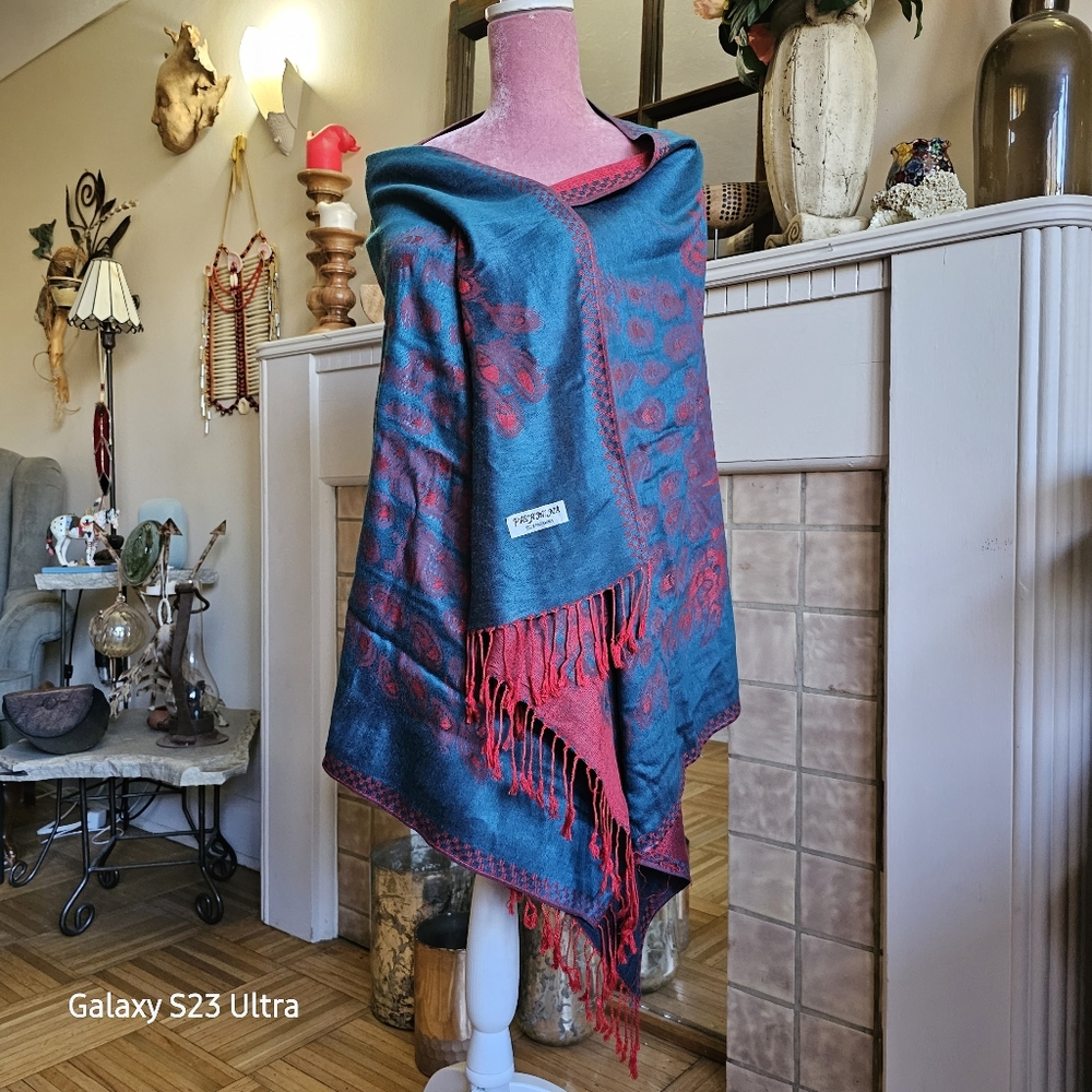 Pashmina shawl, turquoise & red.